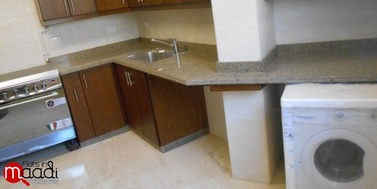 Furnished penthouse Located In Maadi Degla (12)