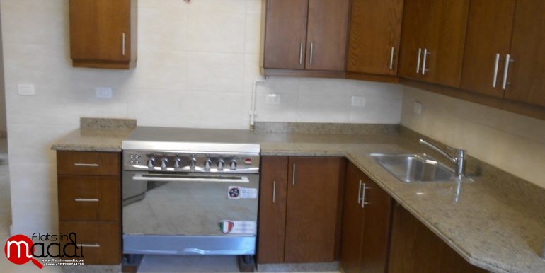 Furnished penthouse Located In Maadi Degla (13)