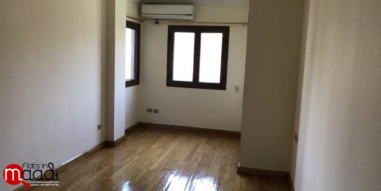 Duplex Penthouse Located In Maadi Sarayat For Rent (10)