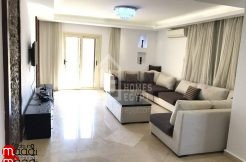 Bright & Classy Apartment In Maadi Sarayat